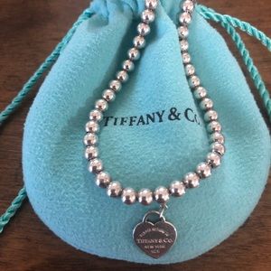 Return to Tiffany bead bracelet